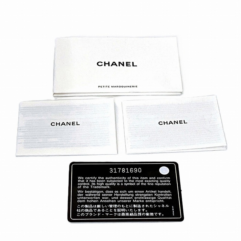 CHANEL Black Lambskin Leather Wallet - Picture 5 of 9